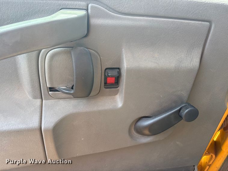 image for item FC2400 2016 Chevrolet Express school bus