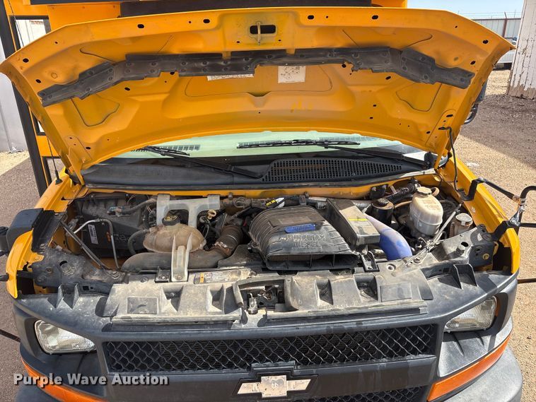 image for item FC2400 2016 Chevrolet Express school bus