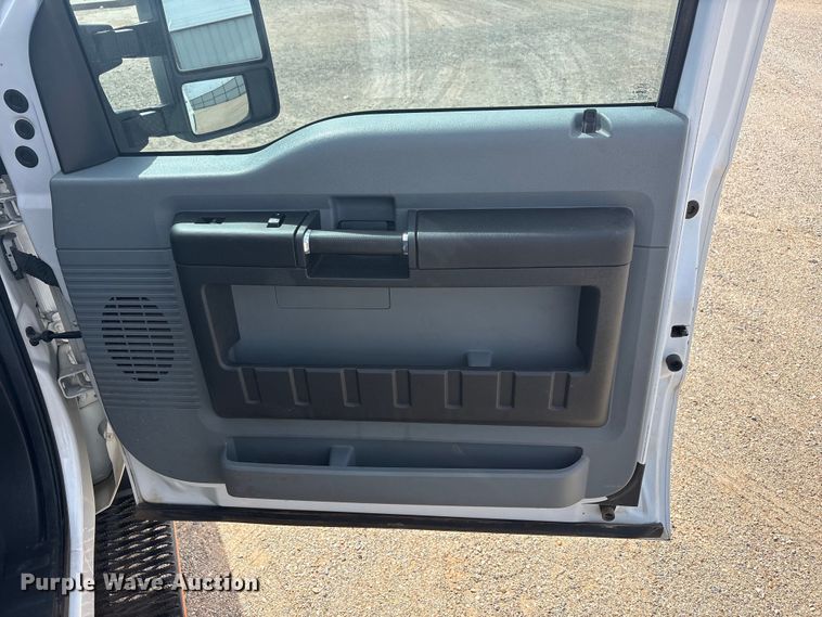 image for item FC2401 2016 Ford F250 Super Duty Ext. Cab utility bed pickup truck