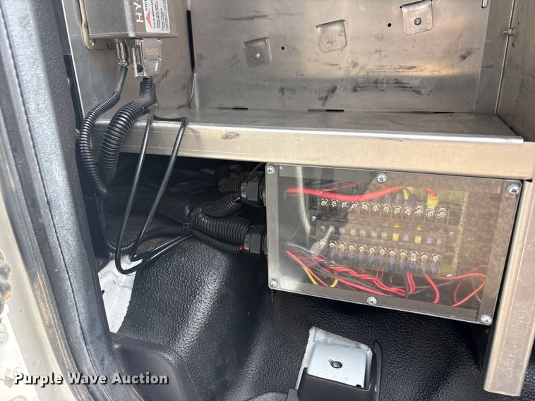 image for item FC2401 2016 Ford F250 Super Duty Ext. Cab utility bed pickup truck
