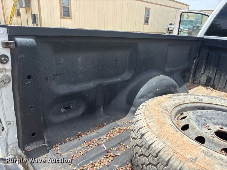 image for item FC2402 2011 Ford F150 Ext. Cab pickup truck