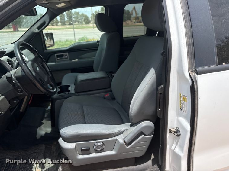 image for item FC2402 2011 Ford F150 Ext. Cab pickup truck