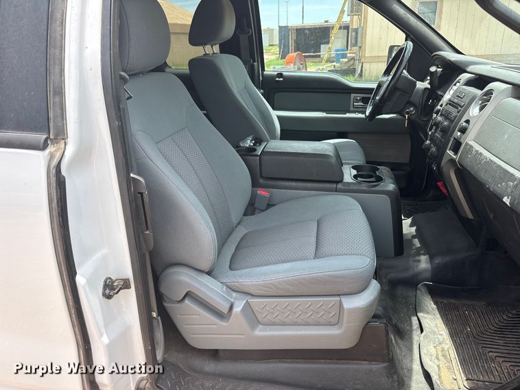 image for item FC2402 2011 Ford F150 Ext. Cab pickup truck