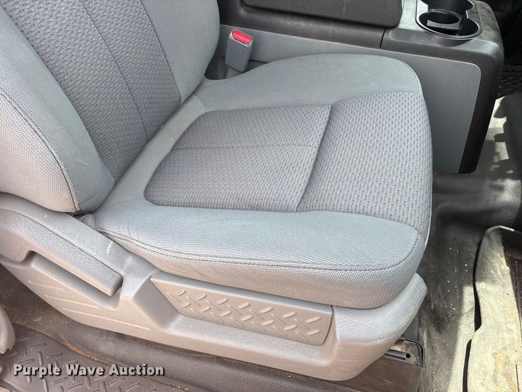 image for item FC2402 2011 Ford F150 Ext. Cab pickup truck