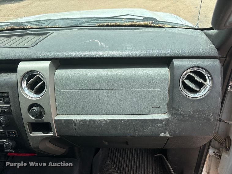 image for item FC2402 2011 Ford F150 Ext. Cab pickup truck