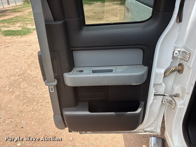 image for item FC2402 2011 Ford F150 Ext. Cab pickup truck