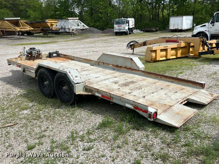 image for item FC2538 2003 Imperial tilt deck utility trailer