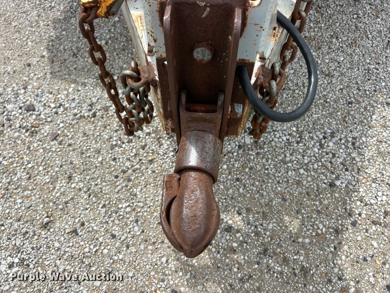 image for item FC2538 2003 Imperial tilt deck utility trailer