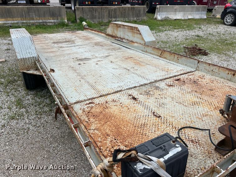 image for item FC2538 2003 Imperial tilt deck utility trailer