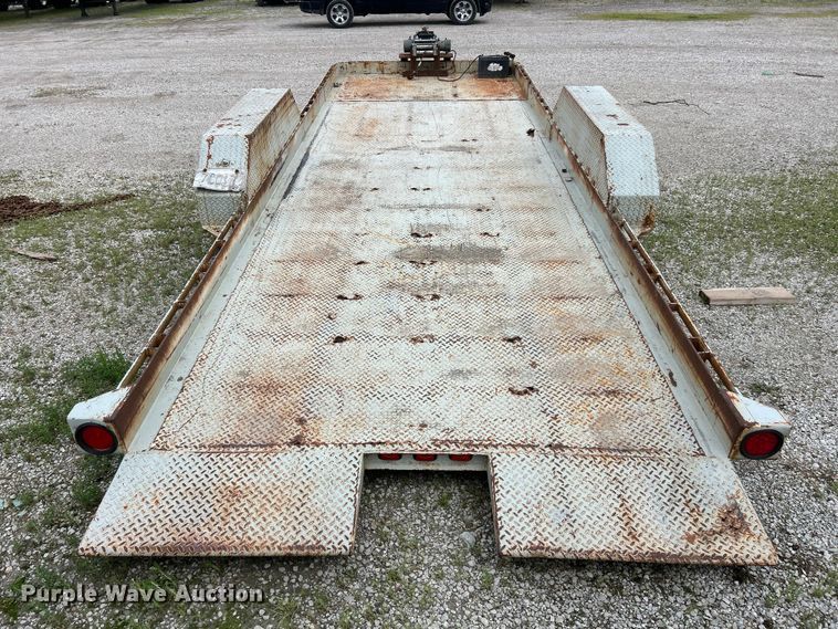 image for item FC2538 2003 Imperial tilt deck utility trailer
