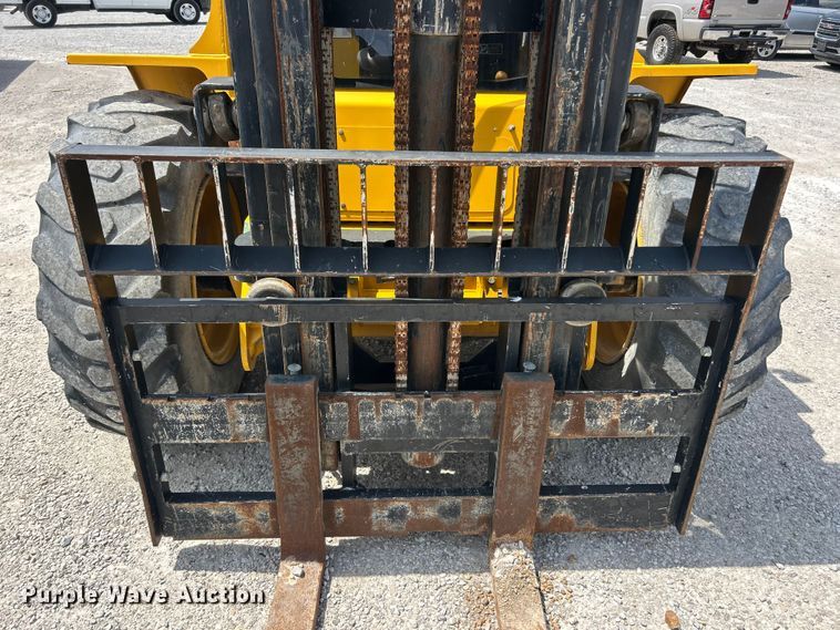image for item FC2691 Sellick S80J4I-2 forklift