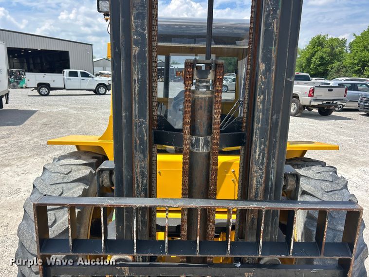 image for item FC2691 Sellick S80J4I-2 forklift