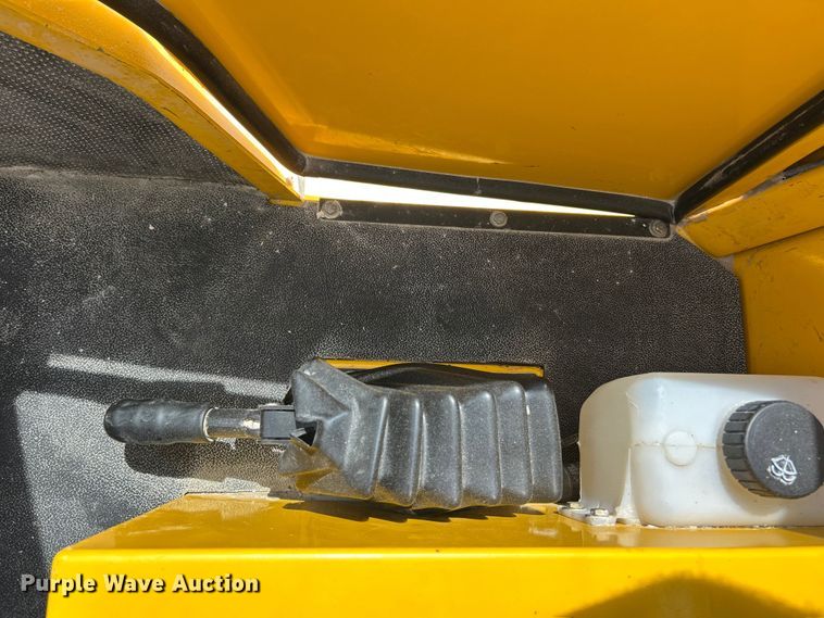 image for item FC2691 Sellick S80J4I-2 forklift