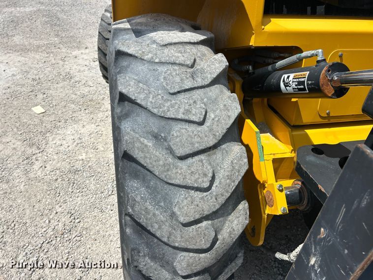 image for item FC2691 Sellick S80J4I-2 forklift