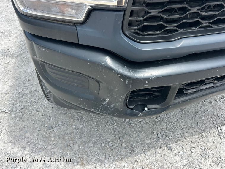 image for item FC2697 2022 RAM 2500 Crew Cab utility bed pickup truck