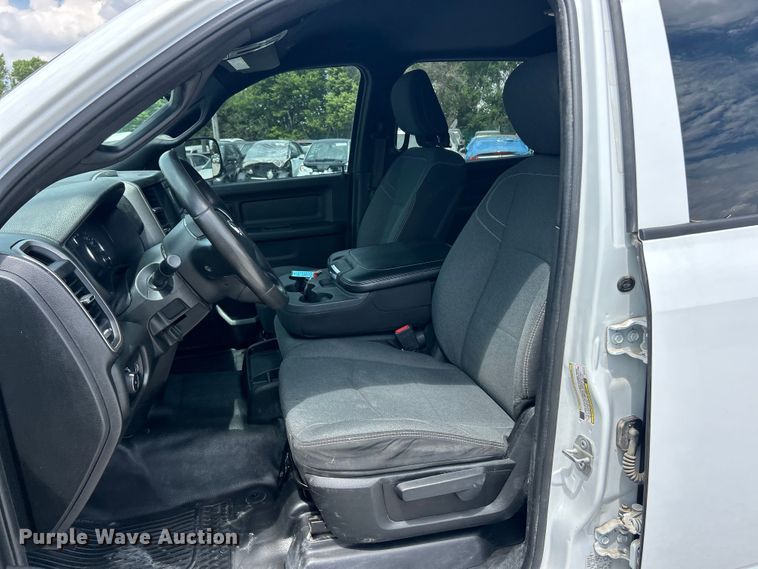 image for item FC2697 2022 RAM 2500 Crew Cab utility bed pickup truck