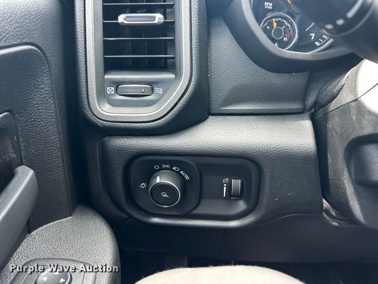 image for item FC2697 2022 RAM 2500 Crew Cab utility bed pickup truck