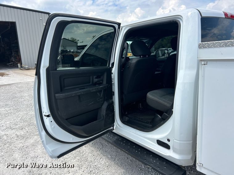 image for item FC2697 2022 RAM 2500 Crew Cab utility bed pickup truck
