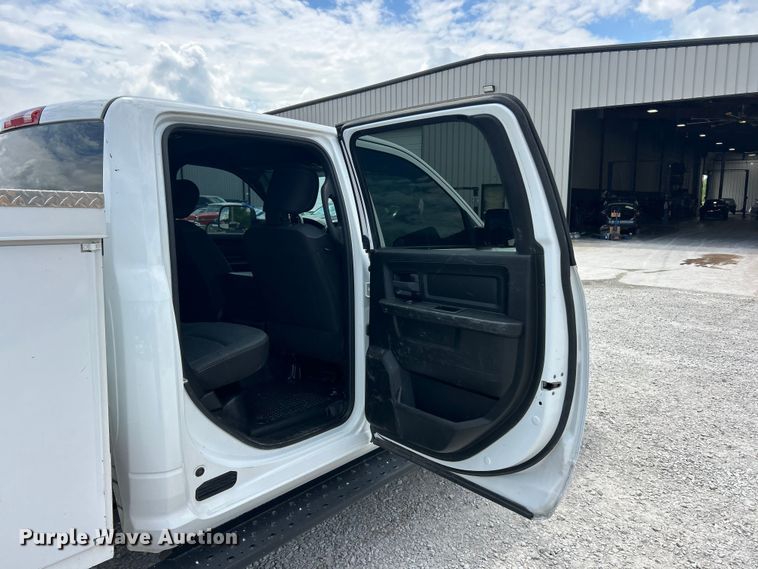 image for item FC2697 2022 RAM 2500 Crew Cab utility bed pickup truck