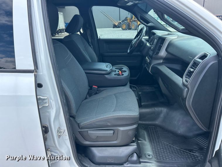 image for item FC2697 2022 RAM 2500 Crew Cab utility bed pickup truck
