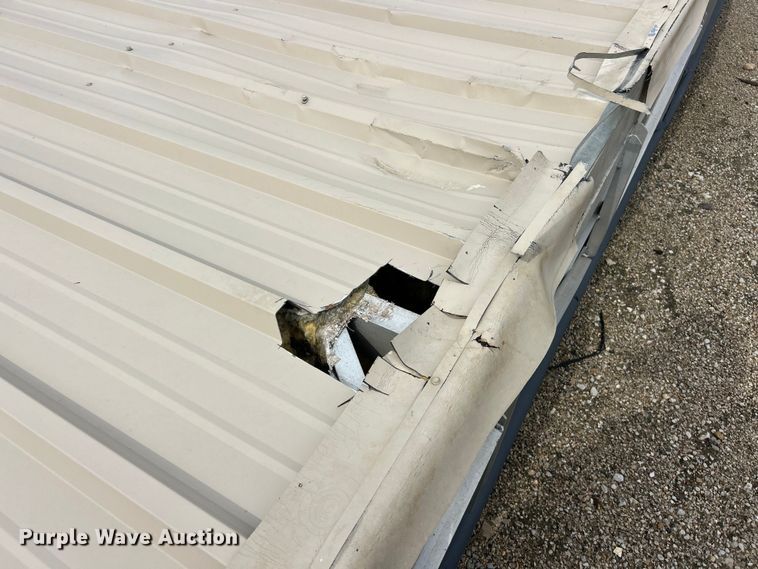 image for item FC2712 Hanging garage door