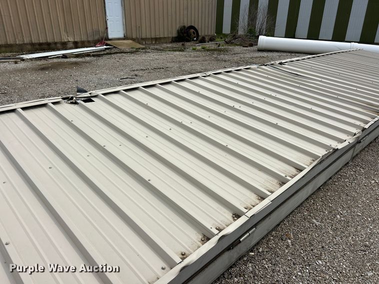 image for item FC2712 Hanging garage door