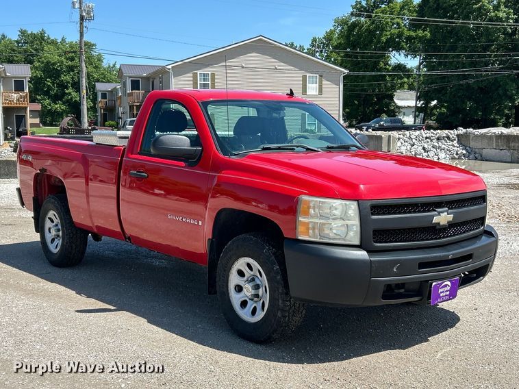 image for item FC2715 2009 Chevrolet Silverado 1500 pickup truck