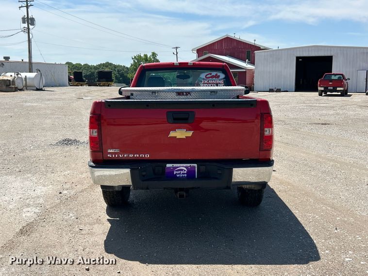 image for item FC2715 2009 Chevrolet Silverado 1500 pickup truck