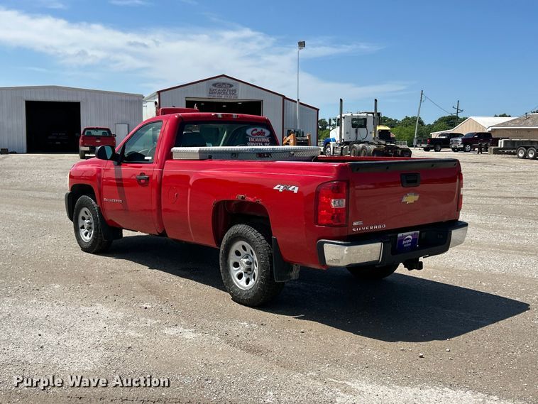 image for item FC2715 2009 Chevrolet Silverado 1500 pickup truck