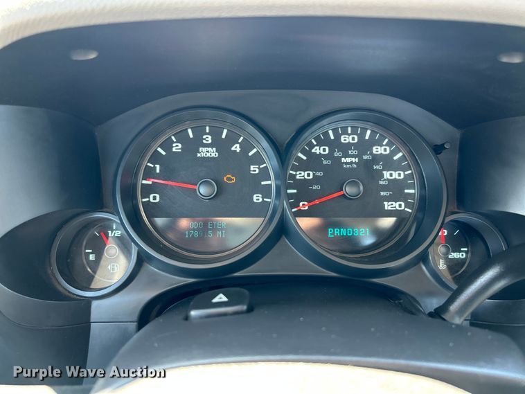image for item FC2715 2009 Chevrolet Silverado 1500 pickup truck
