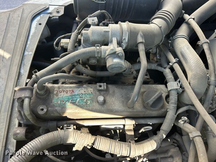 image for item FC2728 Toyota 8F-GU30 forklift