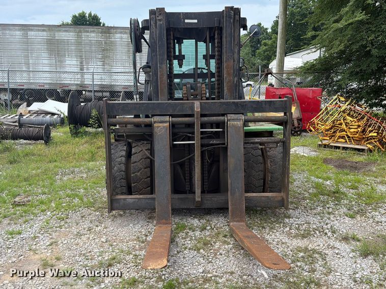image for item FC3105 Clark 2894004 B03004 forklift