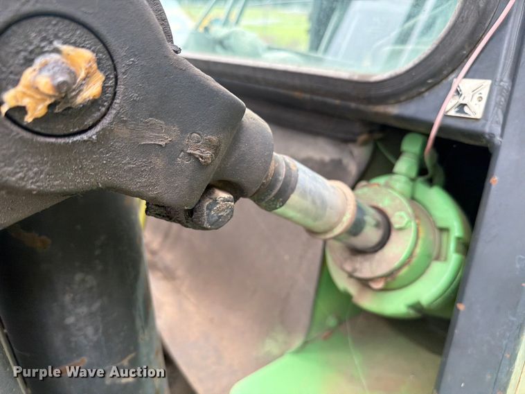 image for item FC3105 Clark 2894004 B03004 forklift