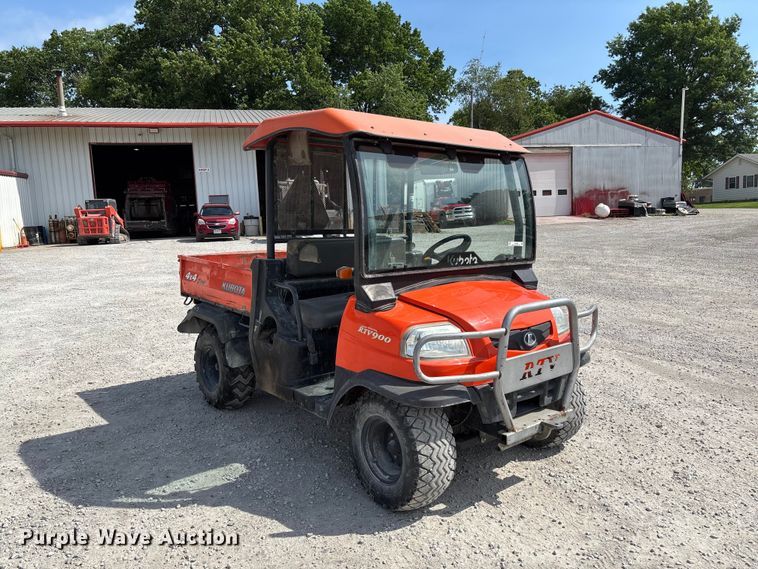 image for item FC4689 Kubota RTV900 utility vehicle