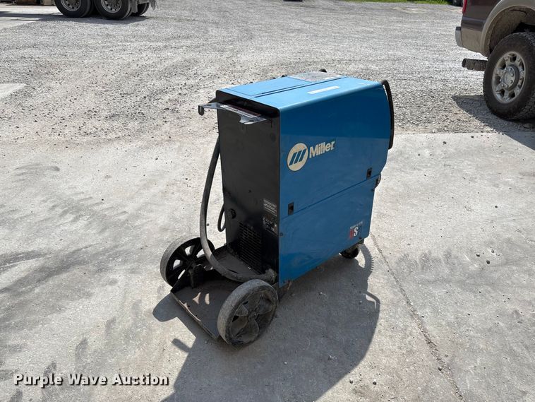 image for item FC4691 Miller Millermatic 350P welder
