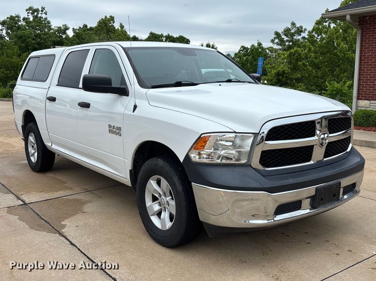 image for item FC5794 2018 RAM 1500 Crew Cab pickup truck