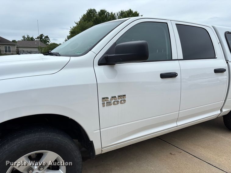 image for item FC5794 2018 RAM 1500 Crew Cab pickup truck