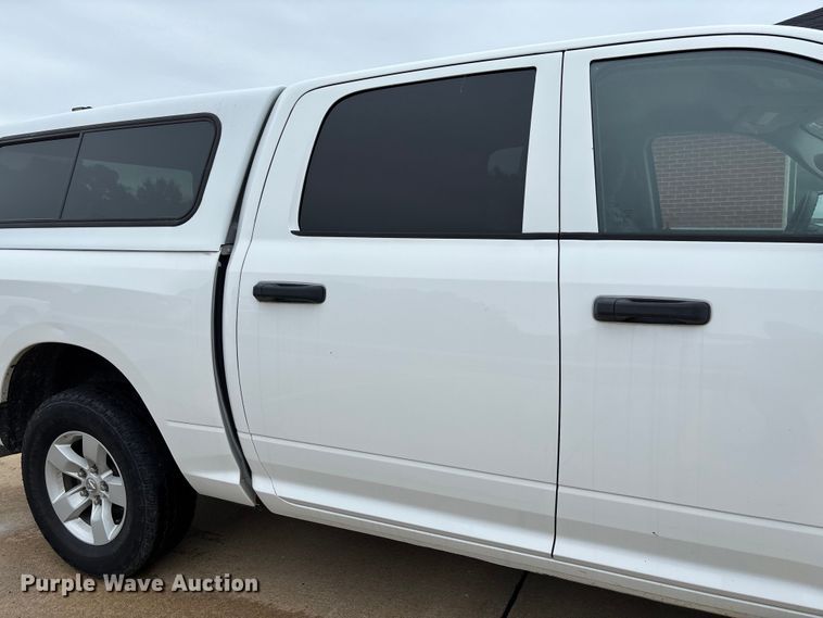 image for item FC5794 2018 RAM 1500 Crew Cab pickup truck