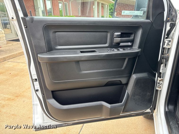 image for item FC5794 2018 RAM 1500 Crew Cab pickup truck
