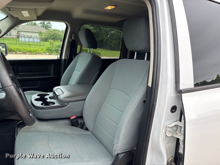 image for item FC5794 2018 RAM 1500 Crew Cab pickup truck