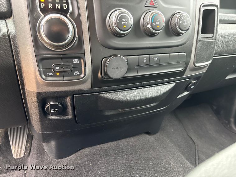image for item FC5794 2018 RAM 1500 Crew Cab pickup truck
