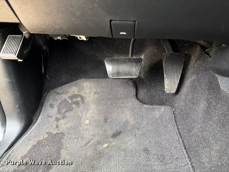 image for item FC5794 2018 RAM 1500 Crew Cab pickup truck