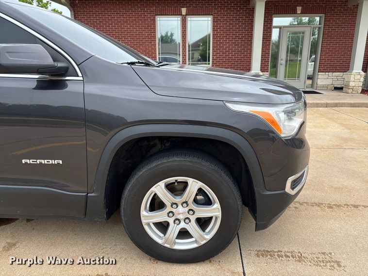 image for item FC5795 2019 GMC Acadia SUV