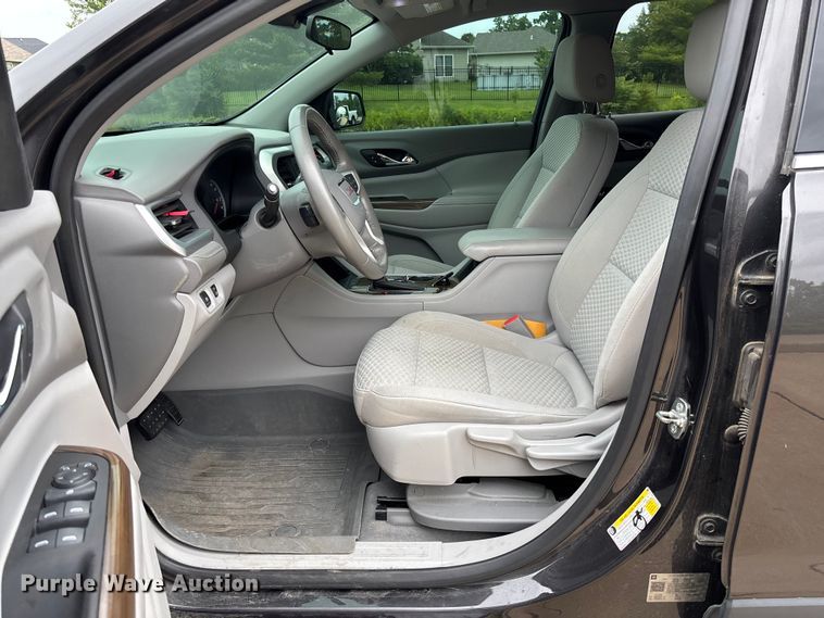 image for item FC5795 2019 GMC Acadia SUV