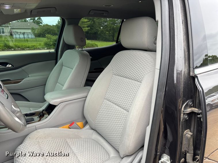 image for item FC5795 2019 GMC Acadia SUV