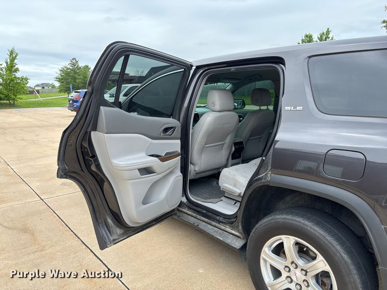 image for item FC5795 2019 GMC Acadia SUV