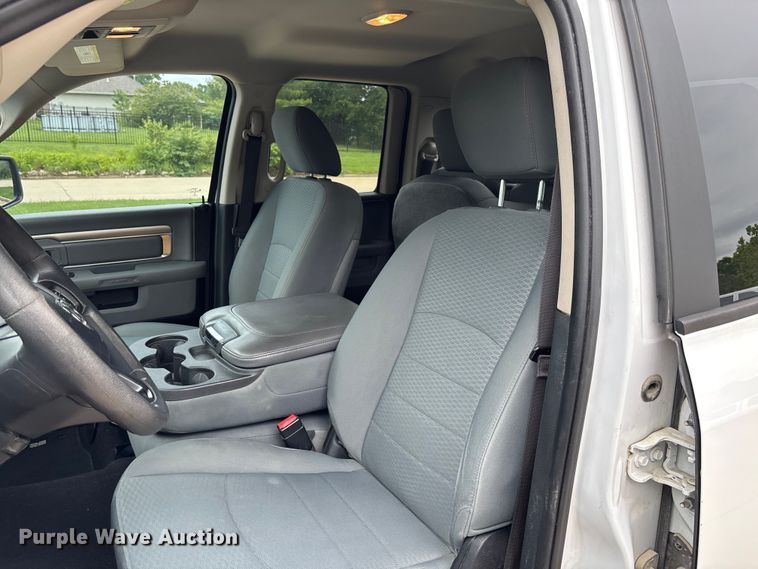 image for item FC5796 2018 RAM 1500 Ext. Cab pickup truck