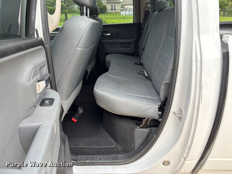 image for item FC5796 2018 RAM 1500 Ext. Cab pickup truck
