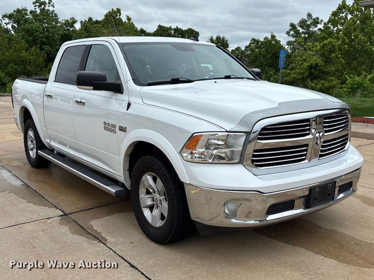image for item FC5797 2016 RAM 1500 Crew cab pickup truck