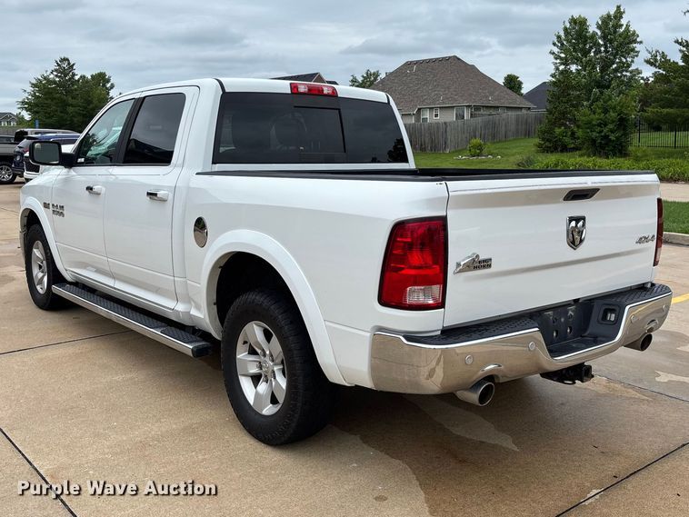 image for item FC5797 2016 RAM 1500 Crew cab pickup truck